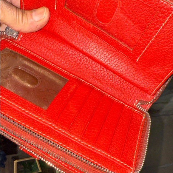 Dooney & Bourke Scarlet Leather double Zip Wallet - Picture 10 of 11